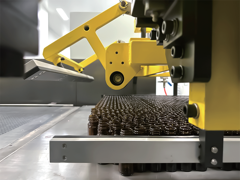 Automatic Bottle Depalletizer